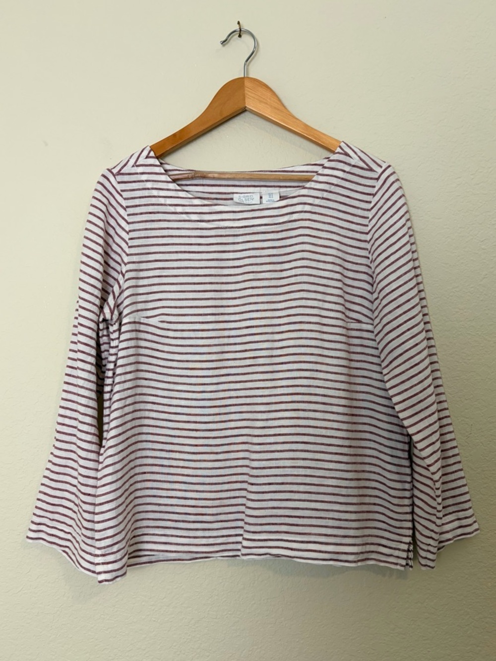Singrid Olsen 100% Linen Red Stripe Longsleeve Minimalist butter mom top